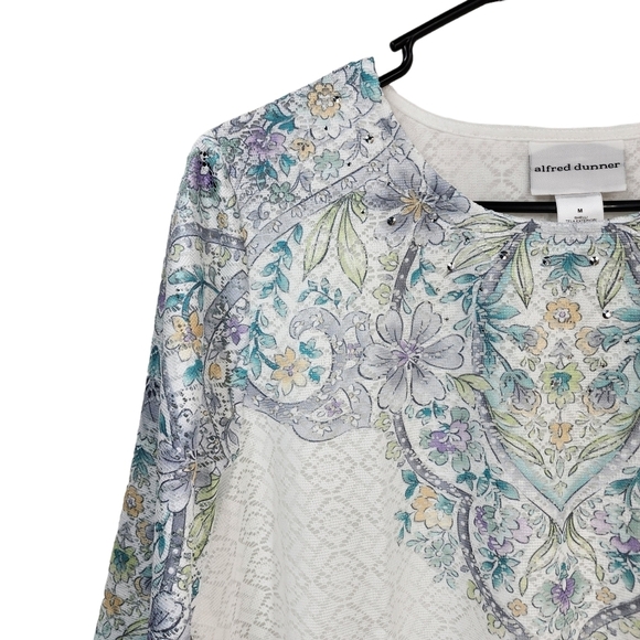 Alfred Dunner Women's Medallion Floral Knit Top - M - Picture 3 of 7